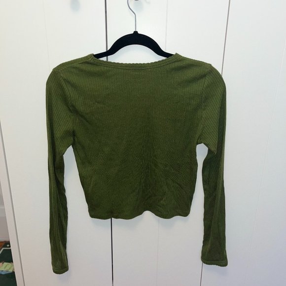 Green Ribbed Long Sleeve - Picture 2 of 3